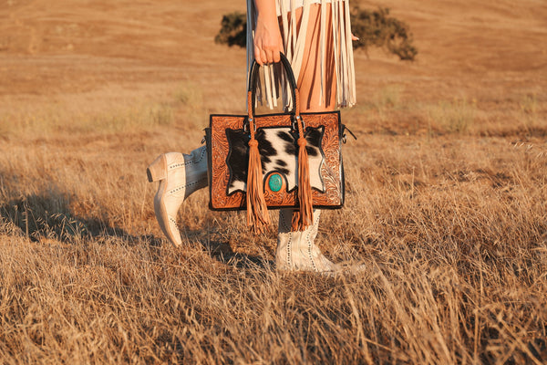 The Nashville Gunner Tote (No Fringe) a Haute Southern Hyde by Beth Marie Exclusive