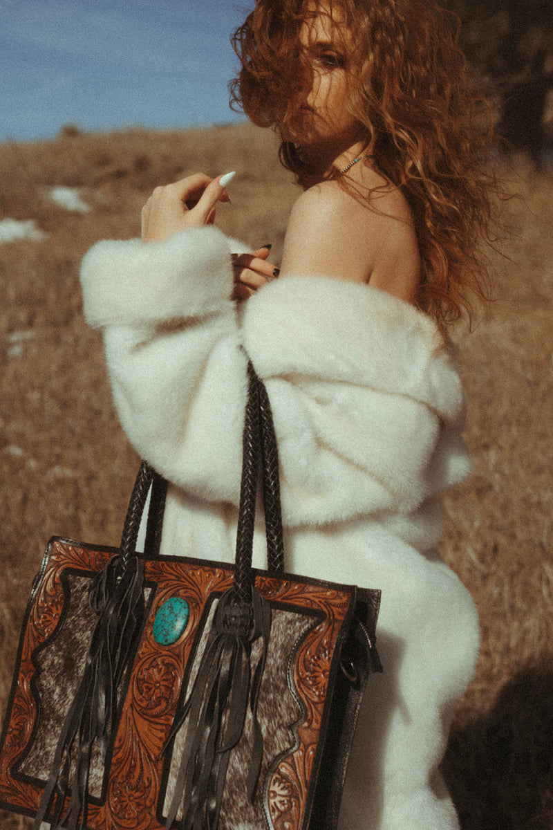 The Roper Tote, a Haute Southern Hyde by Beth Marie