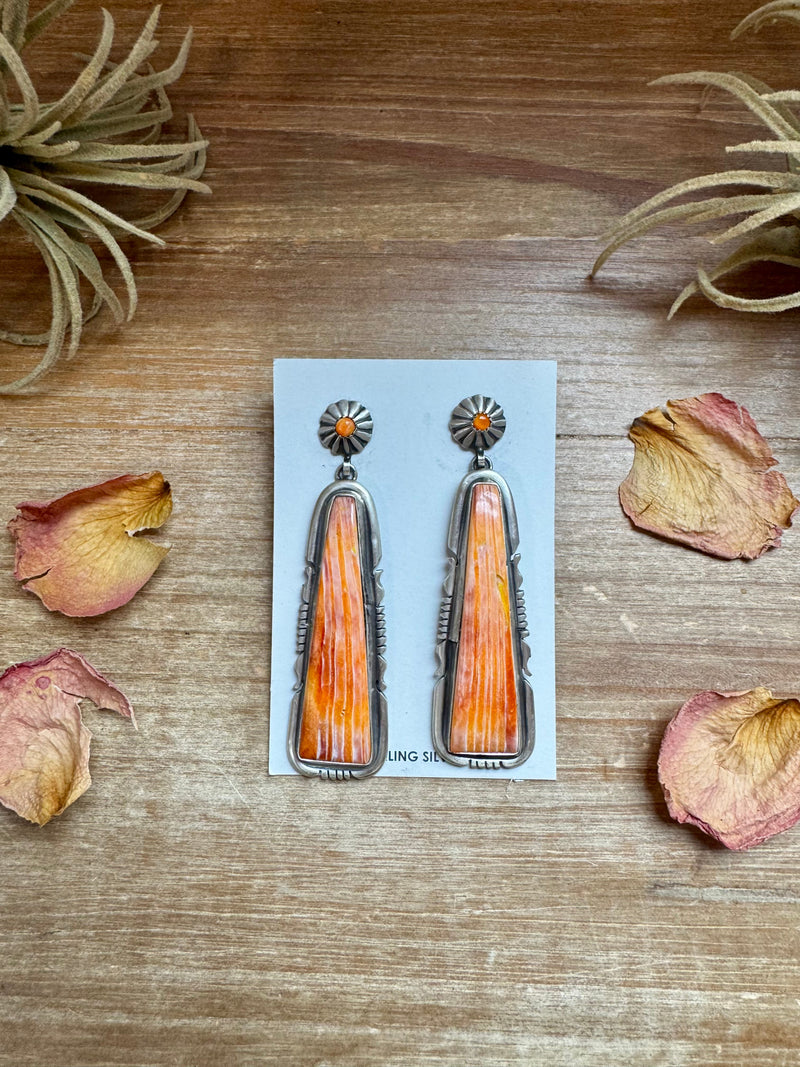 3-Inch Orange Spiny Oyster Dangle Earrings – Native Made by Jon McCray